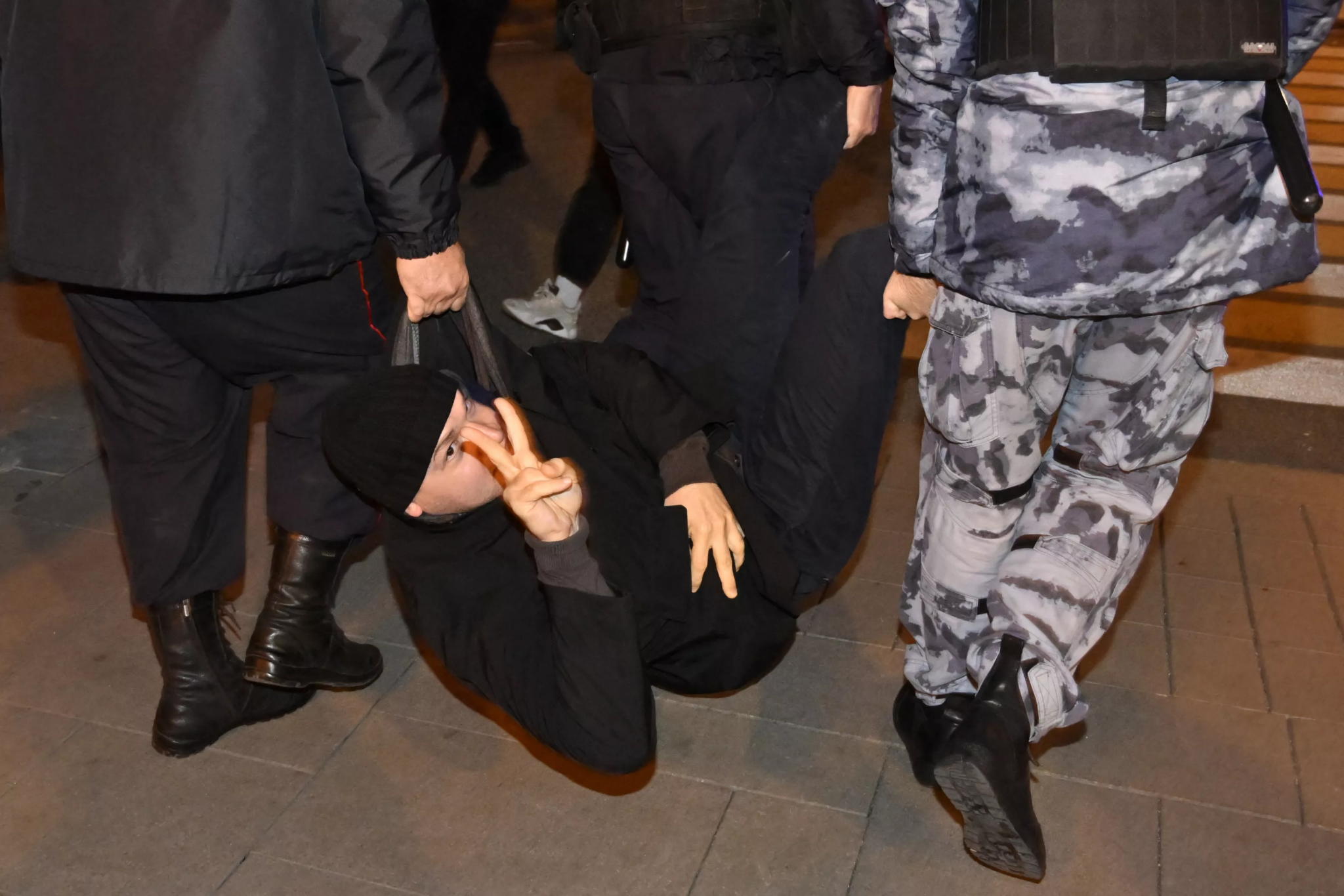 Putin's Partial Mobilization Starts With Drafting Detained Protestors ...